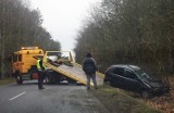 Groźne zderzenie samochodów na trasie koło Nowej Soli