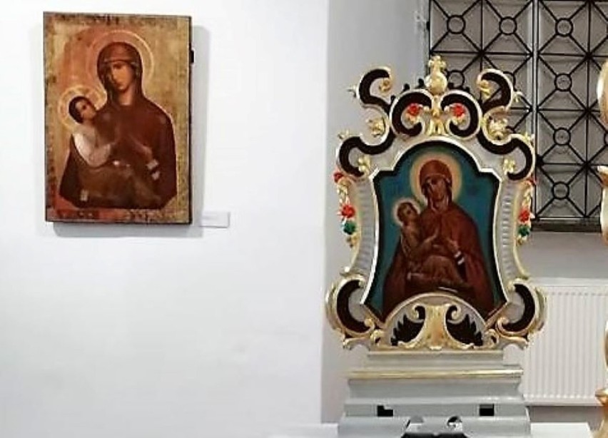 Chełm. Eksponowane obrazy Matki Boskiej Chełmskiej sprowadzone zostały z całej Polski
