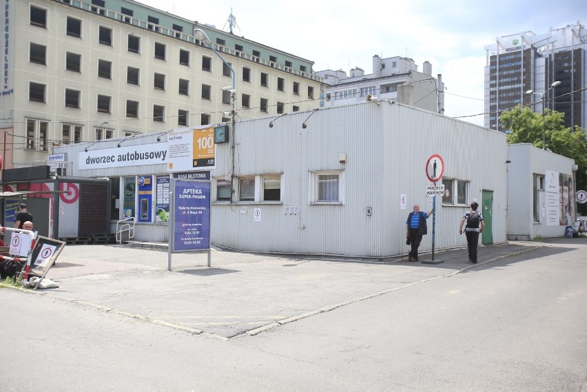 Dworzec PKS
Dworzec PKS (przy ul. Piotra Skargi), jaki jest,...