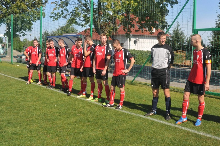 Piłka nożna kl. A grupa Zielona Góra I  Sokół Dąbrówka Wlkp. - Zorza Mostki 2:0 (2:0)