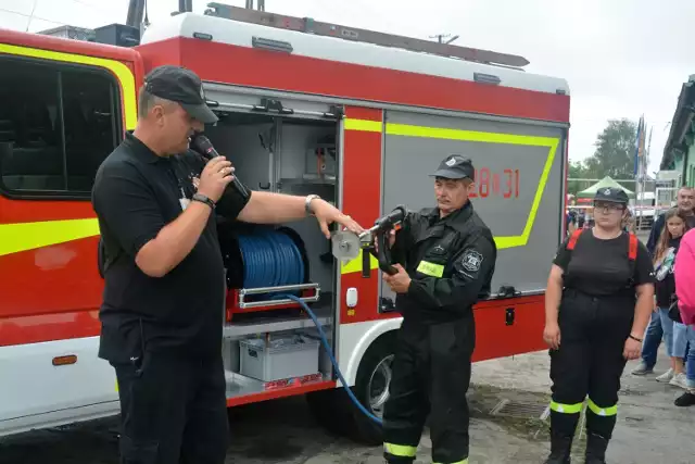 Tak prezentuje się cut lanca, nowoczesne urządzenie gaśniczo-tnące, które trafiło do OSP Sępólno razem z nowym wozem bojowym Iveco Daily. Jednostka nadal zbiera fundusze na sfinansowanie zakupu