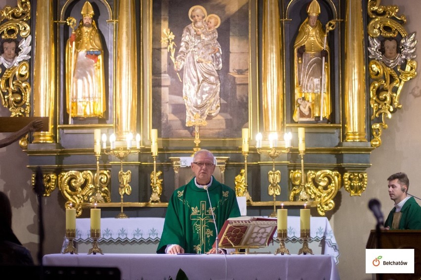 Ks. Ireneusz Sikora odchodzi z funkcji proboszcza parafii...