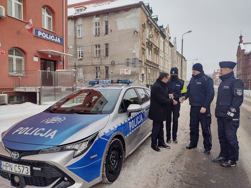 Nowy radiowóz trafił do funkcjonariuszy z kwidzyńskiego...