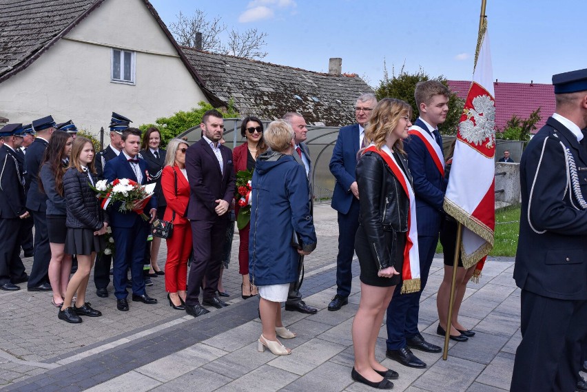 Obchody 231. rocznicy uchwalenia Konstytucji 3 Maja w Sulmierzycach [ZDJĘCIA]