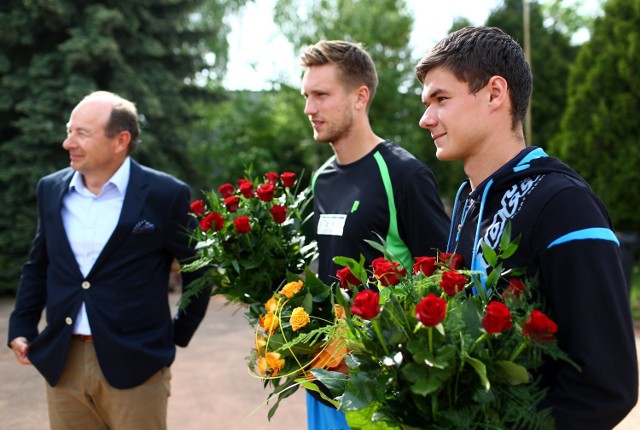 Kamil Majchrzak i Maciej Rajski zagrali na I Piotrkowskim Dniu Tenisa na kortach OSiR w Piotrkowie