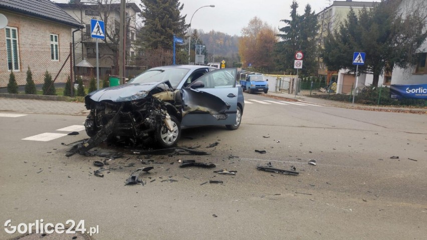 Bardzo groźna kolizja na ulicy Szpitalnej w Gorlicach