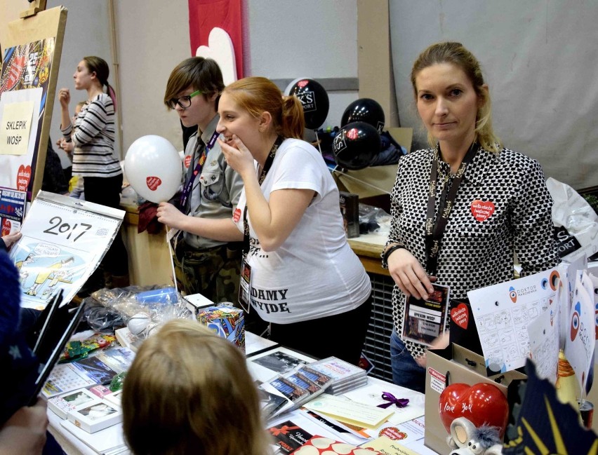 25 Finał WOŚP w Malborku [ZDJĘCIA]. Kolacja z burmistrzem i suknia Miss Polski