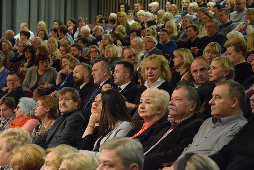 Filharmonia Kaliska koncertowo uczciła 120-lecie kolei...