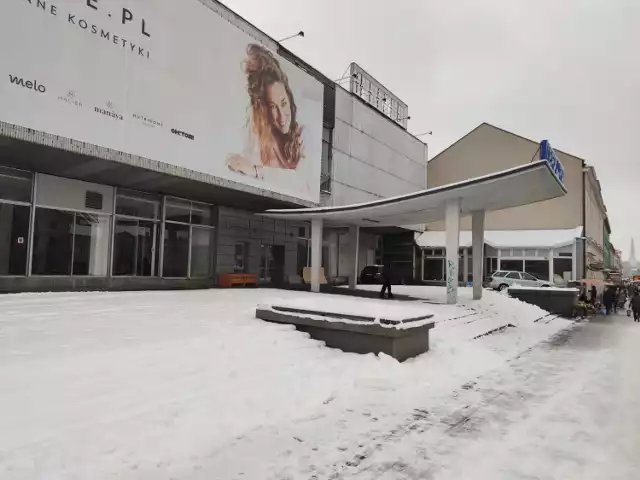 Dom Handlowy Merkury został wystawiony na sprzedaż