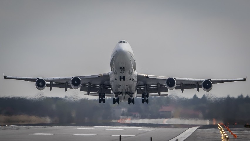 Samoloty szerokokadłubowe na Katowice Airport