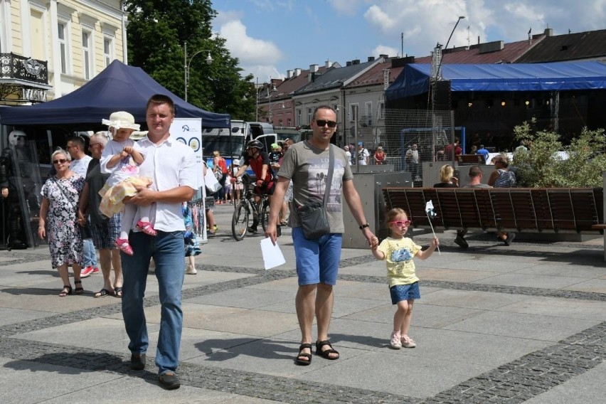 Święto Kielc 2019. Sobota pod znakiem militariów na kieleckim Rynku  [ZDJĘCIA] 