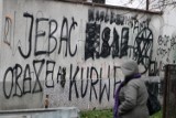 Osiedle Azory: kibole walczą o teren na maczety i pseudograffiti [ZDJĘCIA]