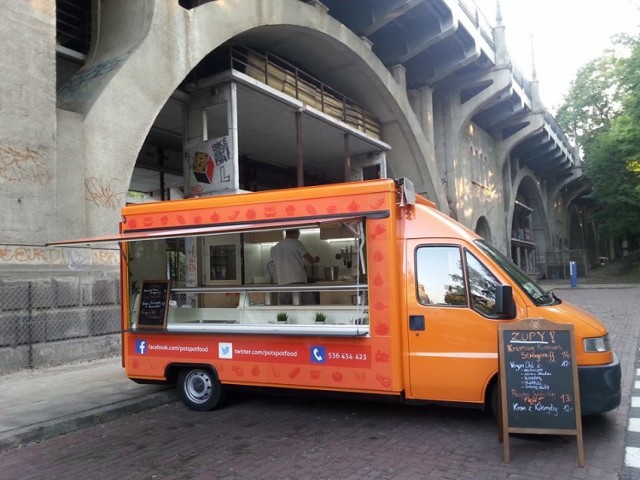 Foodtrucki na Woli. Na Górczewskiej staną wozy z ulicznym jedzeniem