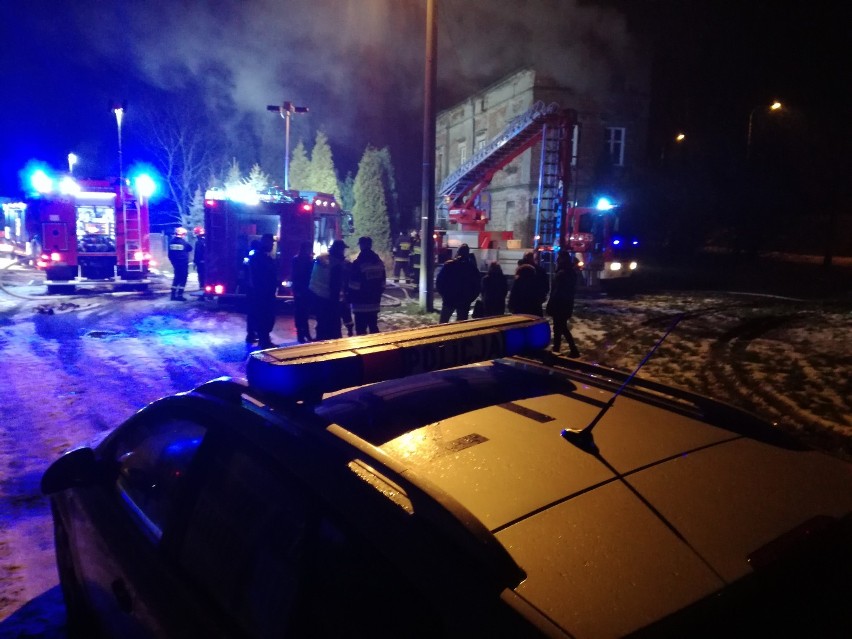 Pożar kamienicy przy ulicy Czarna Droga w Kaliszu