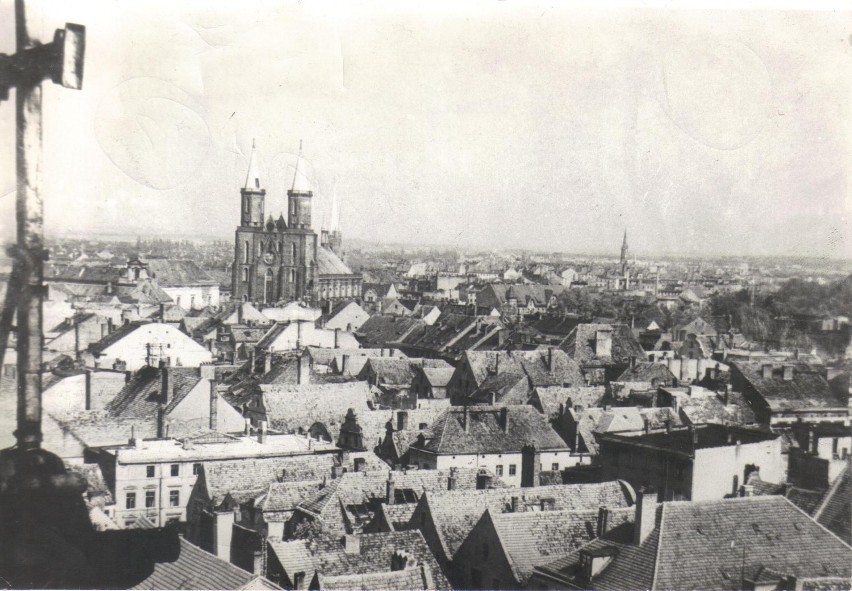 Panorama Legnicy z roku 1947.
