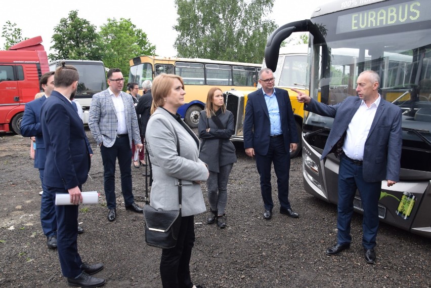 Pleszewskie Linie Autobusowe działają już 12 lat i nadal chcą wozić mieszkańców powiatu pleszewskiego