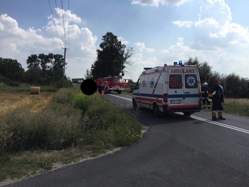 Gmina Nekla: Wypadek w miejscowości Kokoszki. Trzy osoby zostały poszkodowane 