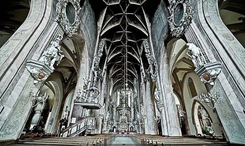Katedra świdnicka w środku