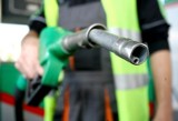 Ceny paliw: Benzyna i olej napędowy tanieją, LPG drożeje