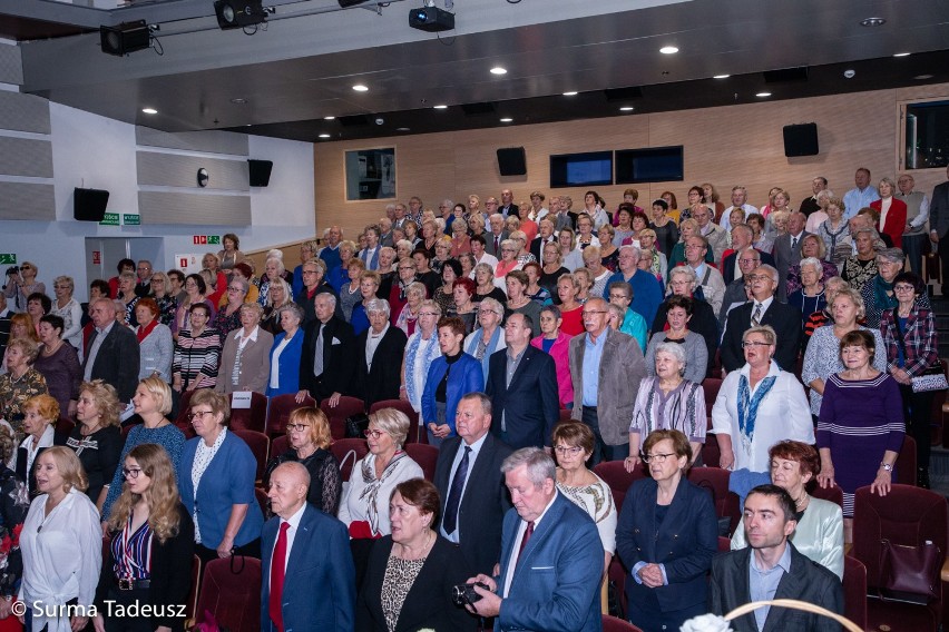 Inauguracja roku akademickiego Uniwersytetu Trzeciego Wieku okiem Tadeusza Surmy 