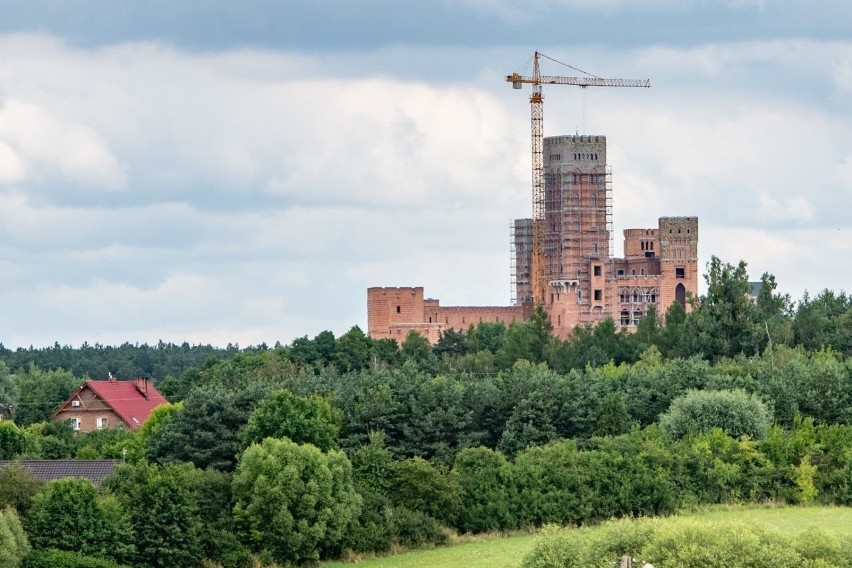 Kontrowersyjna inwestycja powstaje we wsi Stobnica pod...