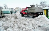 Kilkanaście lat temu mieliśmy takie zimy w Lesznie. Śnieg trzeba było wywozić ciągnikami