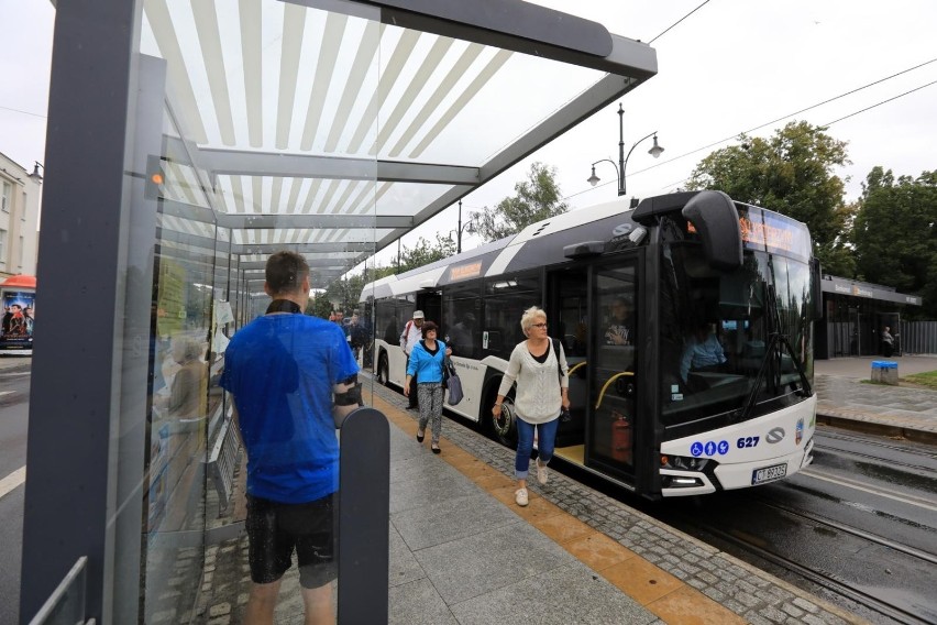 Czytaj dalej. Przesuwaj zdjęcia w prawo - naciśnij strzałkę...