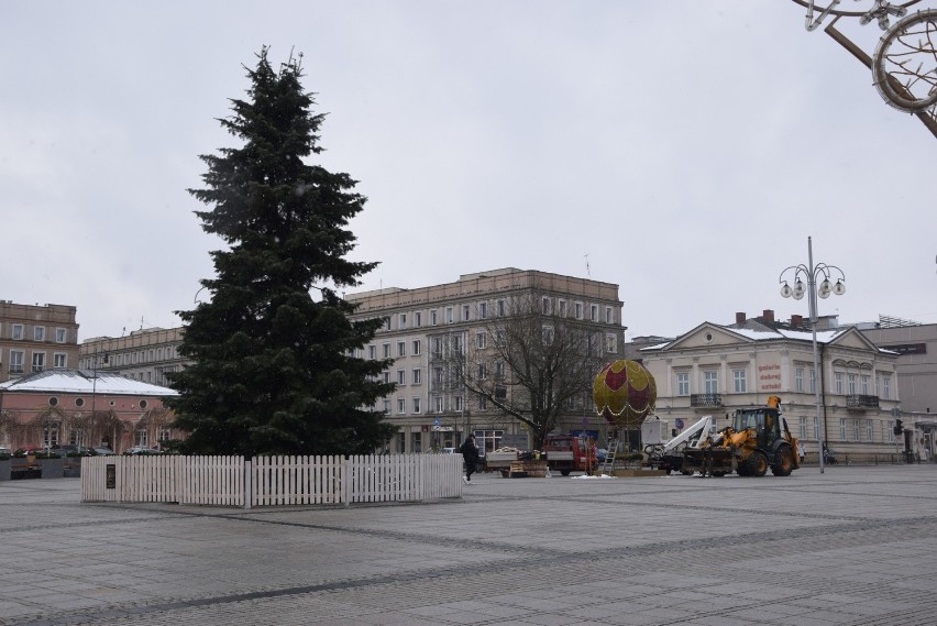 Zobacz kolejne zdjęcia. Przesuwaj zdjęcia w prawo - naciśnij...