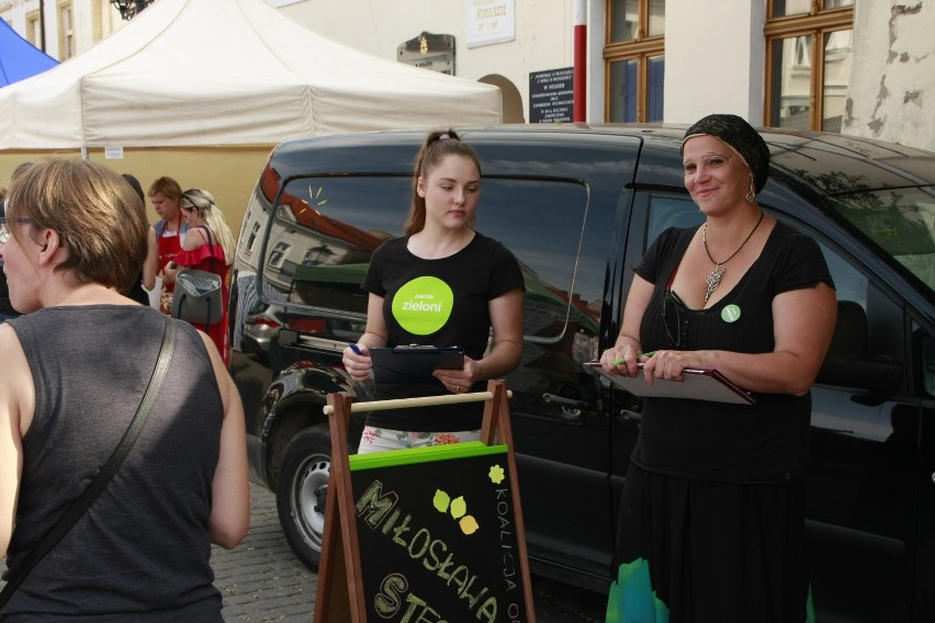  Na Starówce odbywa się  Jarmark św. Bartłomieja.