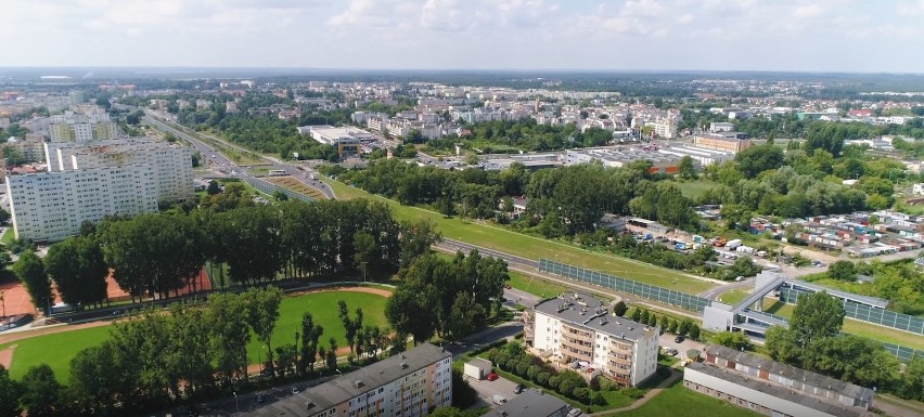 Toruń z drona prezentuję się naprawdę niesamowicie!...