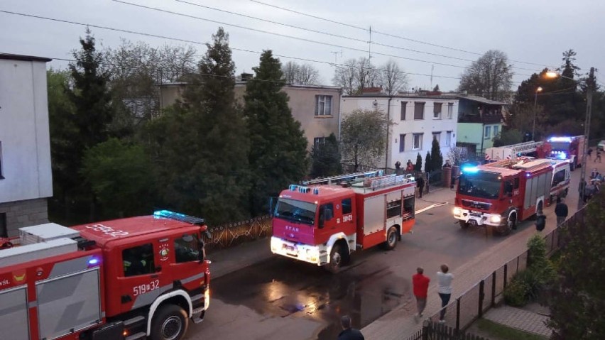 Pożarowy wtorek w powiecie nowotomyskim. Dwie osoby w szpitalu