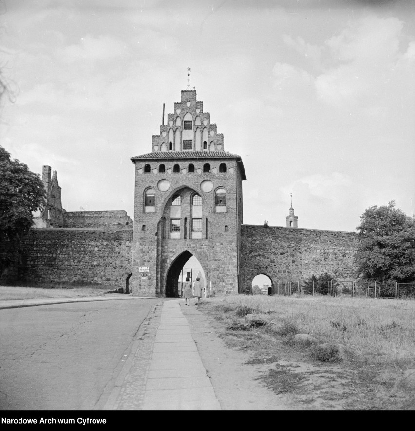 Stare Miasto w Stargardzie w 1964 roku. ZDJĘCIA z Narodowego Archiwum Cyfrowego 