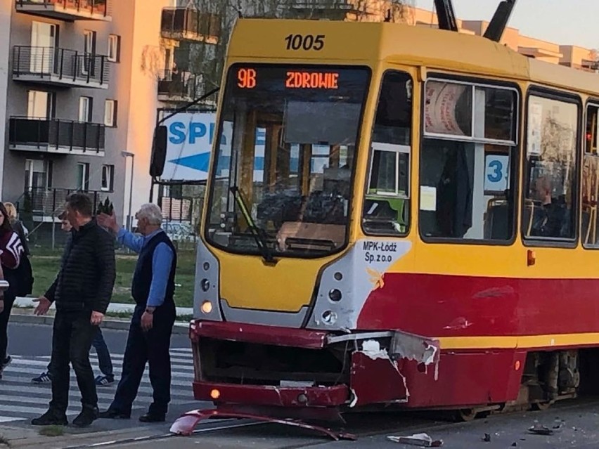 Wypadek tramwaju w Łodzi linii 9B na Hetmańskiej w piątek...