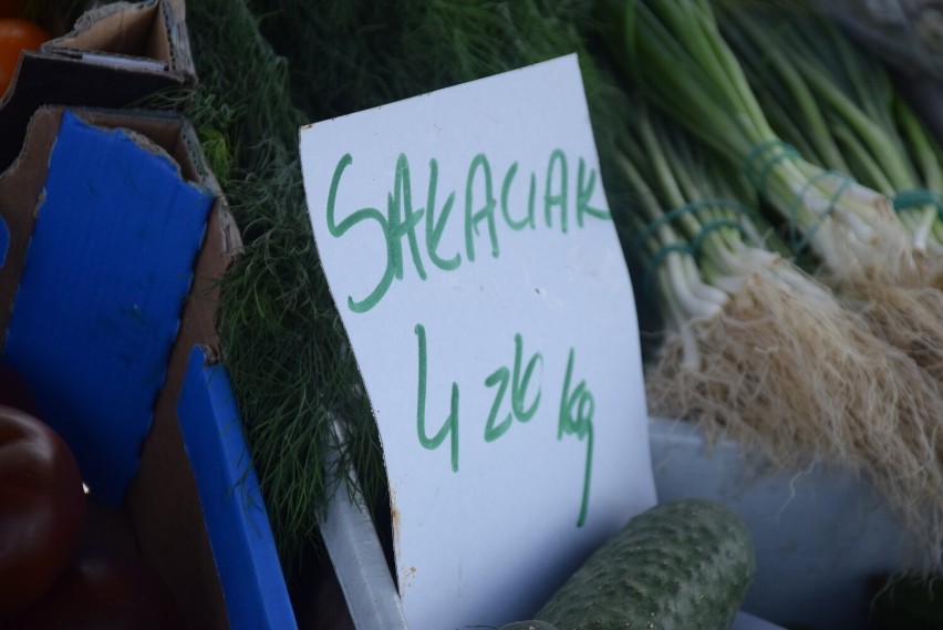 Po ile są warzywa i owoce w pełni lata? Oto ceny na ryneczku w Gorzowie |19 SIERPNIA
