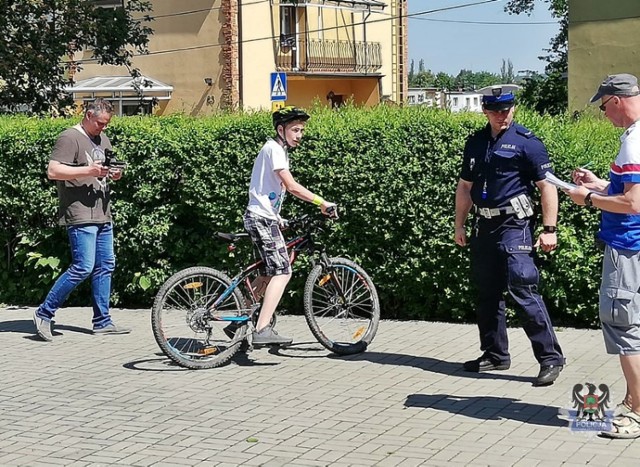 Uczniowie wałbrzyskich szkół podstawowych zdawali egzamin na kartę rowerową