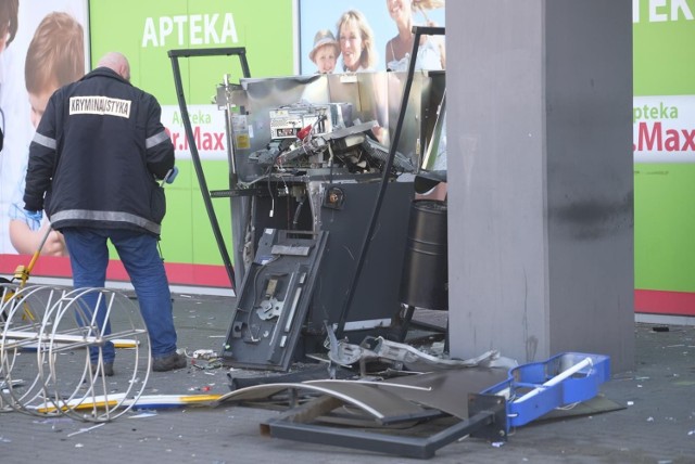 Zatrzymany mężczyzna jest podejrzany o wysadzenie bankomatów w kilku województwach