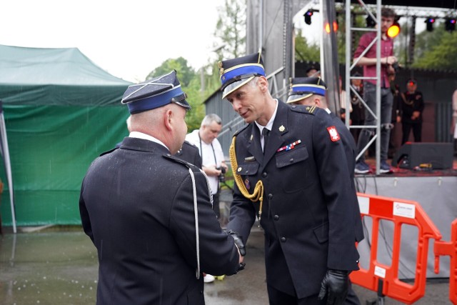 Druhowie z OSP w Laskach świętowali 100-lecie istnienia jednostki