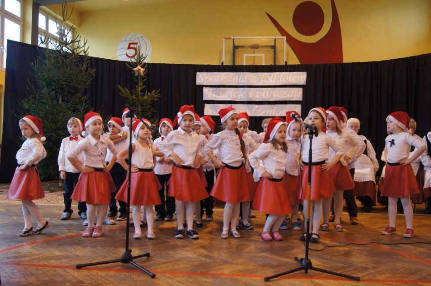 Wieluń: W „piątce” zapanowała świąteczna atmosfera