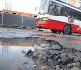 Ofiar Oświęcimia: Zrobią wreszcie coś z tą drogą