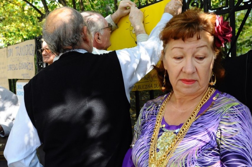 Stowarzyszenie Jeżyczanie i seniorzy protestowali przeciw...