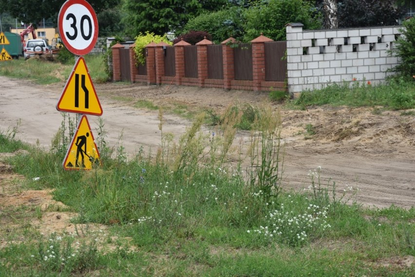 Ruszyła największa tegoroczna miejska inwestycja drogowa w Wągrowcu. Ulica Konwaliowa w budowie 