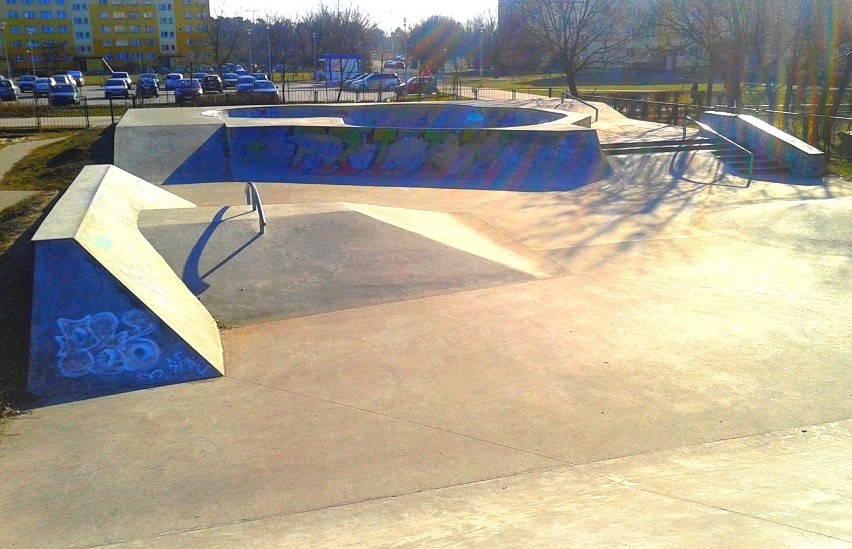Skatepark tor dla miłośników ekstremalnej jazdy na Rubinkowie I
