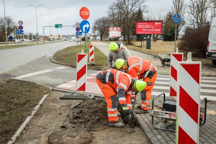 Jak postępuje rozbudowa dróg rowerowych przy ulicy Fordońskiej w Bydgoszczy?