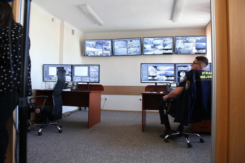 Rzeszów ma nowe centrum monitoringu. W mieście jest już ponad 1000 kamer [ZDJĘCIA, WIDEO]