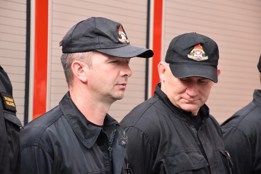 Poseł Porzucek w Wolsztynie. Pogratulował strażakom po zakończonej misji w Grecji