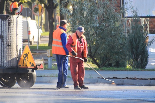 Zakończyła się już modernizacja ronda przy ul. Hrubieszowskiej. Teraz jednak zamknięty jest odcinek Hrubieszowskiej od ronda do skrzyżowania z ul. Wiejską i Mościckiego. Zdjęcie ilustracyjne