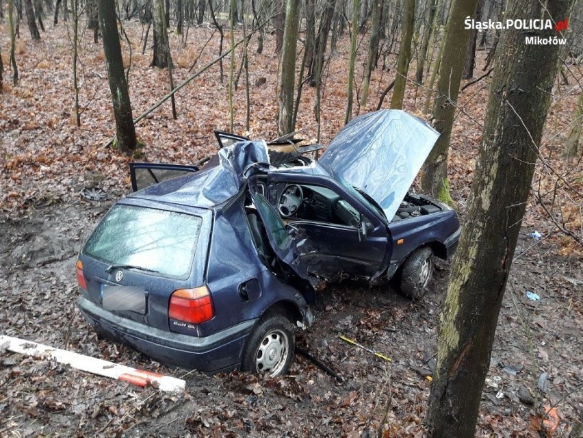 Śmiertelny wypadek w Mikołowie. 45-latka wjechała autem w...