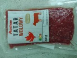 Uwaga! W tatarze wołowym z Auchan wykryto obecności bakterii salmonella. Jeżeli posiadasz ten produkt, zwróć go do sklepu!