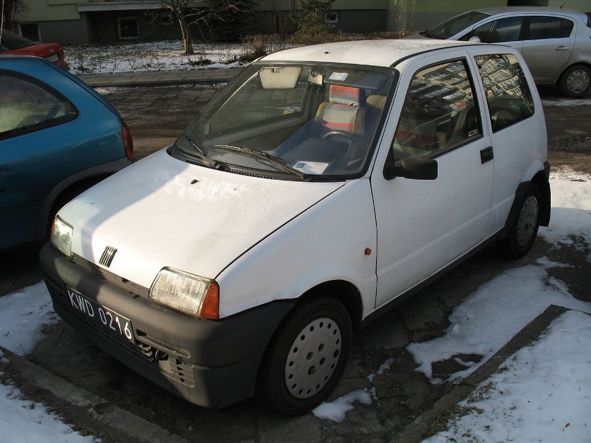Najczęściej kupowane nowe auto: Fiat Cinquecento

Zobacz,...