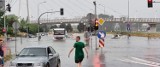 GNIEZNO: POZNAŃ ZALANY! Na pomoc jadą okoliczne jednostki straży pożarnej z powiatu gnieźnieńskiego! [FOTO]